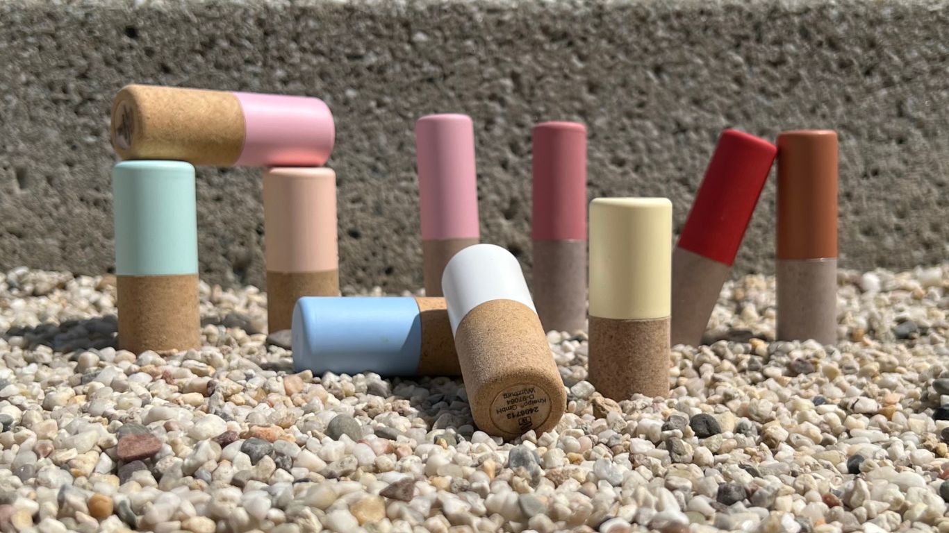 alle Kneipp Lippenpflegen nebeneinander aufgereiht